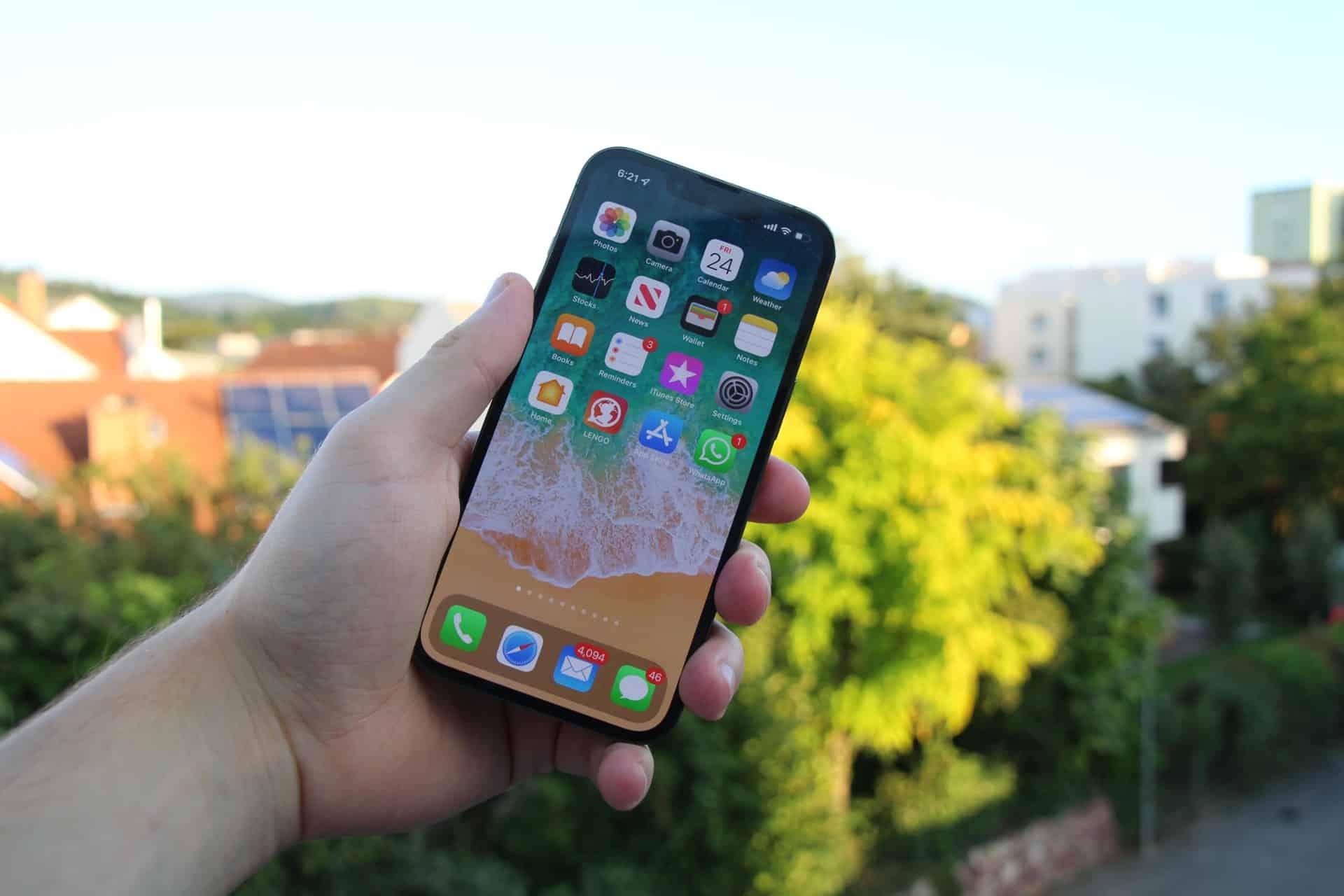 iPhone 13